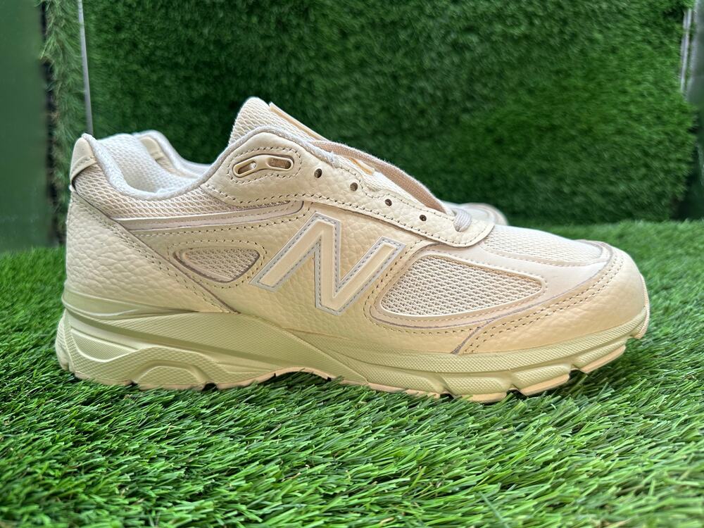 New Balance 990v4 U990BO4 Athletic Sneaker Mens 8D Beige Leather Sports Training
